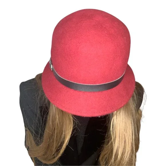 Bucket / Cloche Hat with Vintage vibes in burgundy. New! - Picture 6 of 9